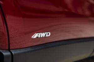 Toyota Venza Hybrid LE 2020 года 